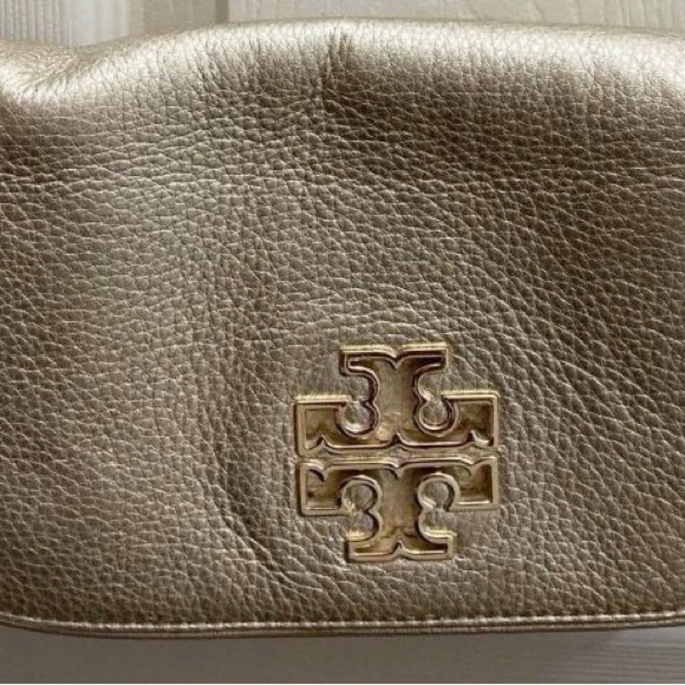 Gold Metalic clutch purse also crossbody purse.